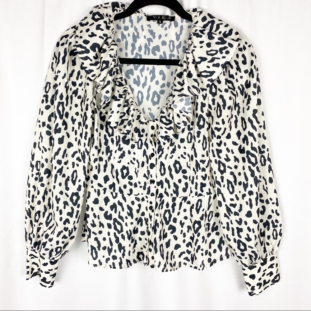 VIKA Animal Print Top small